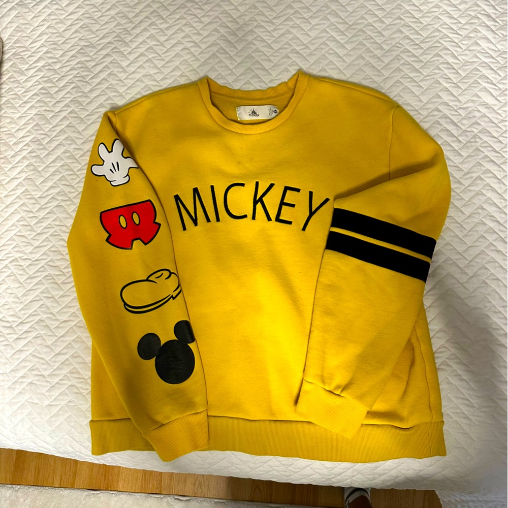 Disney sweatshirt
